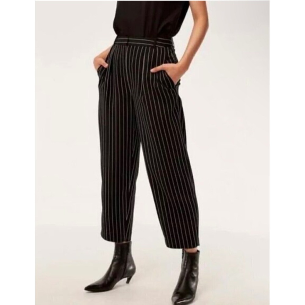 Babaton Aritzia Pinstripe Wide‎ Leg Pleated Trousers Black White Size 00 Cropped